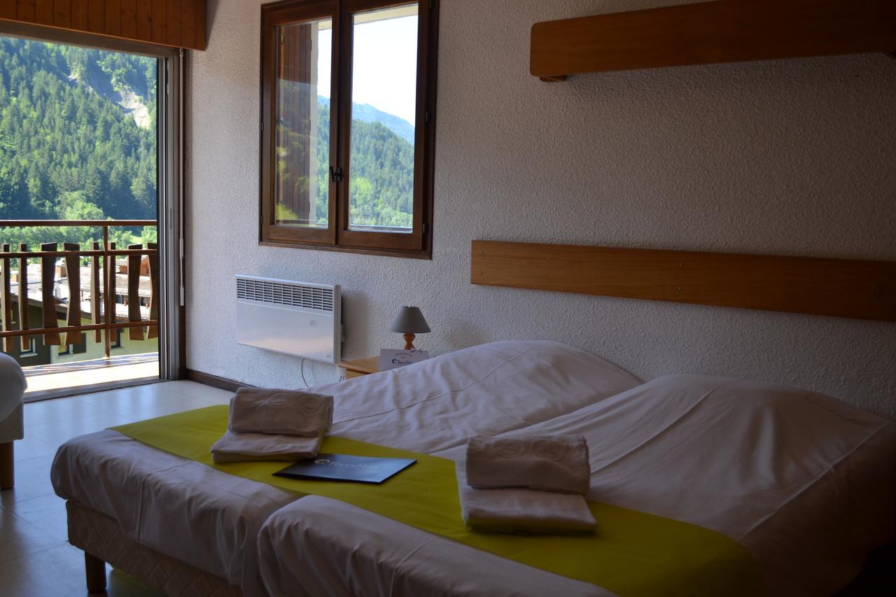 Village Vacances Le Savoy เลอกรองด์บอร์นอง ภายนอก รูปภาพ