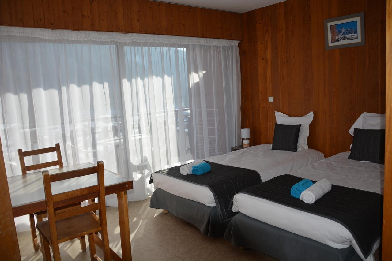 Village Vacances Le Savoy เลอกรองด์บอร์นอง ภายนอก รูปภาพ